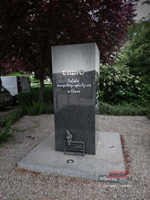Kamienny świadek wrocławskiej Doliny Krzemowej. Historia, znaczenie i kontekst Pomnika Twórców Elwro Wrocław pomnik elwro 2026 20260517 173505-2