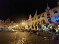 Architektura światła i pamięci. Trzydniowy spektakl video mappingu „Serce Miasta” na wrocławskim Ratuszu Wrocław wroclaw video mapping 20260614 230718-25