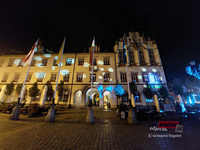 Architektura światła i pamięci. Trzydniowy spektakl video mappingu „Serce Miasta” na wrocławskim Ratuszu Wrocław wroclaw video mapping 20260614 230732-26