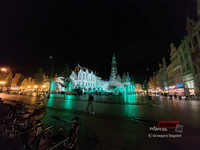 Architektura światła i pamięci. Trzydniowy spektakl video mappingu „Serce Miasta” na wrocławskim Ratuszu Wrocław wroclaw video mapping 20260614 231007-34