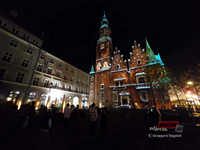 Architektura światła i pamięci. Trzydniowy spektakl video mappingu „Serce Miasta” na wrocławskim Ratuszu Wrocław wroclaw video mapping 20260614 232217-38